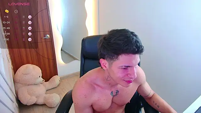 harrisoncuper live sex cam