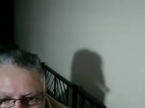 100Tauros live sex cam