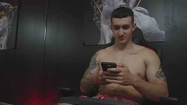 JacksonOlsenn live sex cam