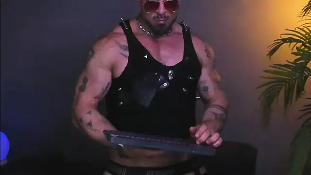 dennis_cox1 live sex cam