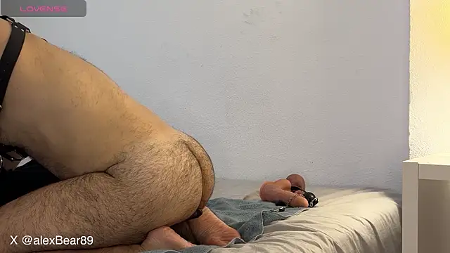 alexy998@xh live sex cam