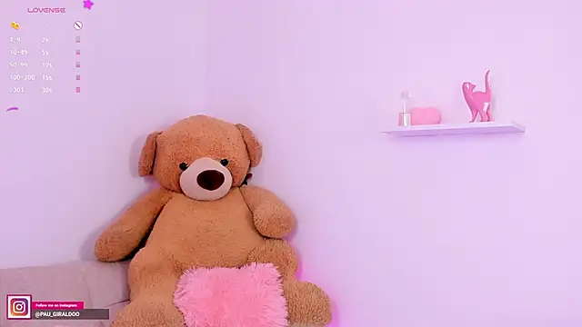 misspaulinaa live sex cam