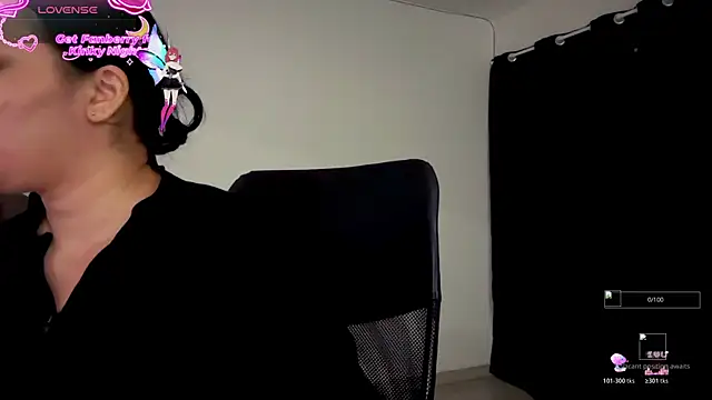 MarcellaGriffin live sex cam