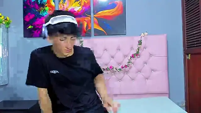 ElanGiraldo live sex cam