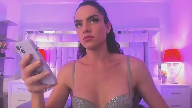 mariiahneedles live sex cam