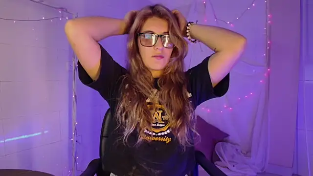 Giia_paiige18 live sex cam