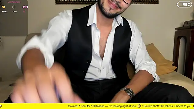 Nicholasrodrii live sex cam