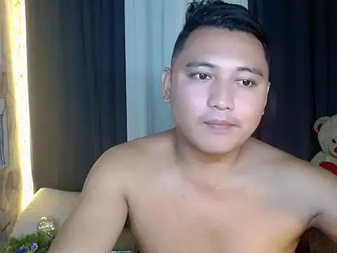 BicuriousExploer live sex cam