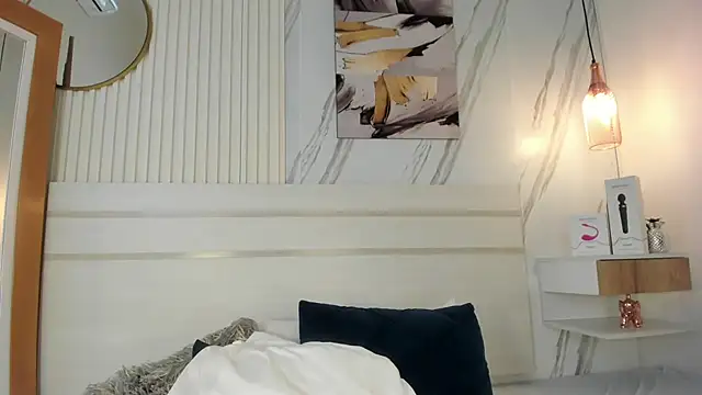 Kloeh_Star live sex cam