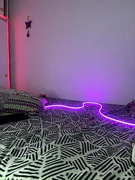 Tasha-Brooks live sex cam