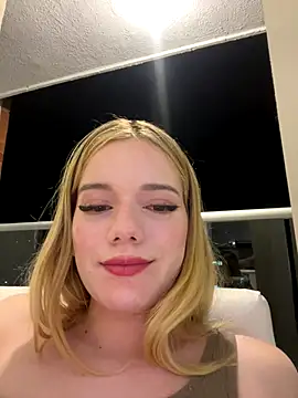 NicoleCut live sex cam