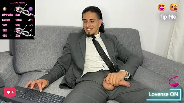 Tom_blunt96 live sex cam