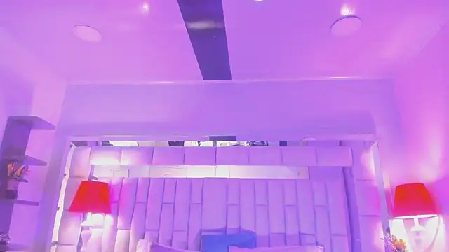 mariiahneedles live sex cam