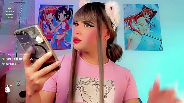 BabyNaomi2 live sex cam