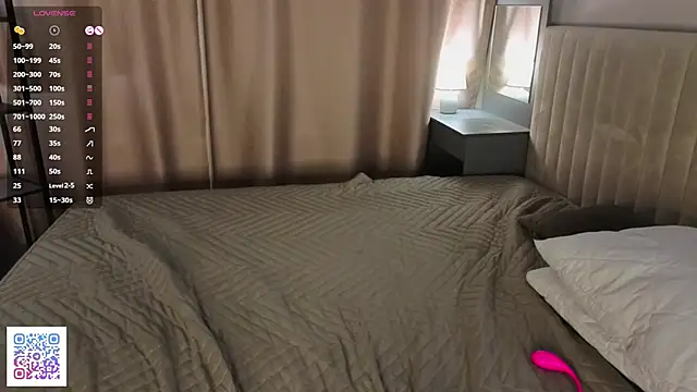 AngelenaCrittendon live sex cam