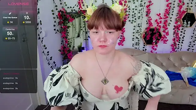 DreamyLuna live sex cam