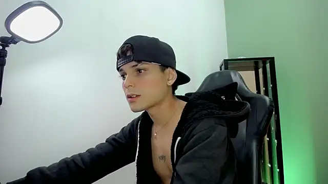 dilan_hott_ live sex cam