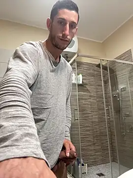 Gionnytav live sex cam