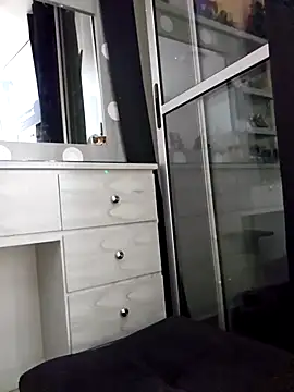 Selena_blake live sex cam