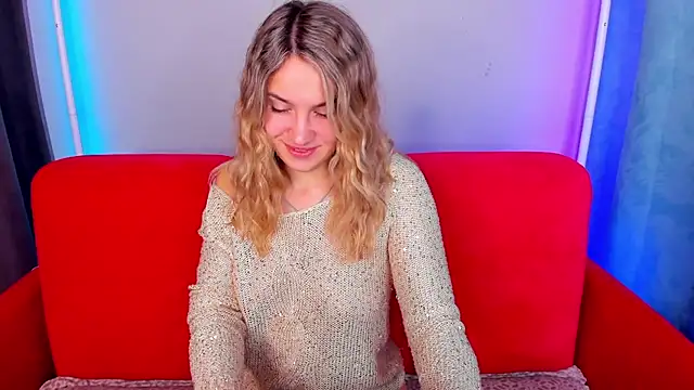 Milka_Blond live sex cam