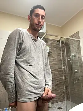 Gionnytav live sex cam