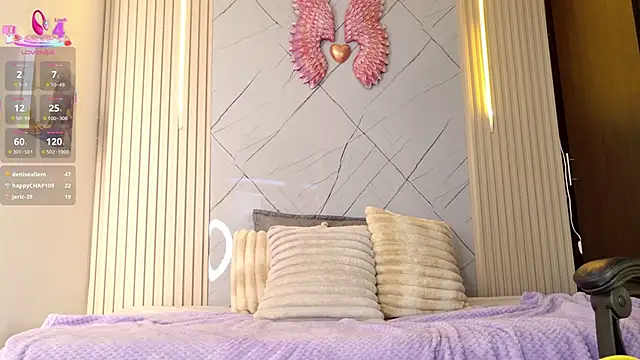 Sara_swift9 live sex cam