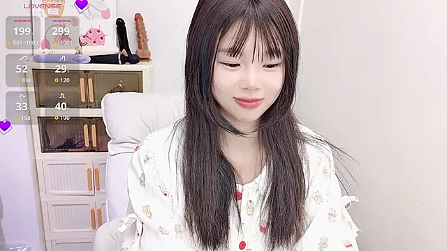 9aunatiis live sex cam