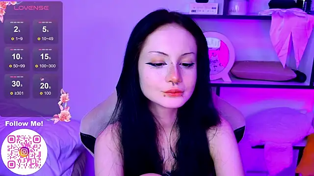 MiaScarlettt live sex cam