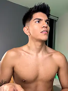 OnlySantty live sex cam