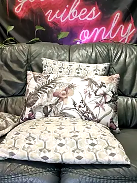 Melody87 live sex cam