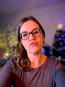 MaiseKnox live sex cam