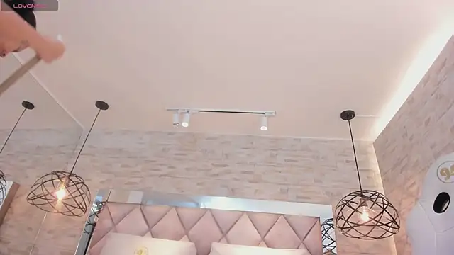 celene_midnight live sex cam