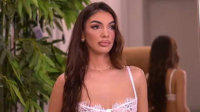 KendalJolly live sex cam