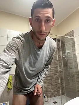 Gionnytav live sex cam