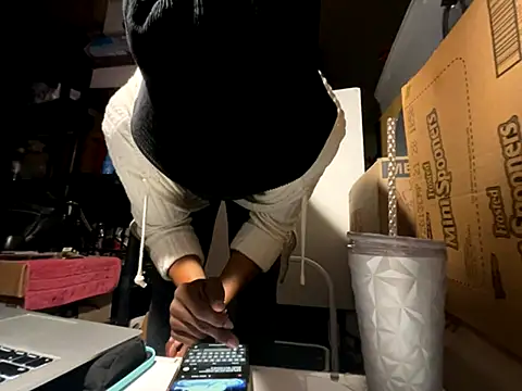 wynterheat live sex cam