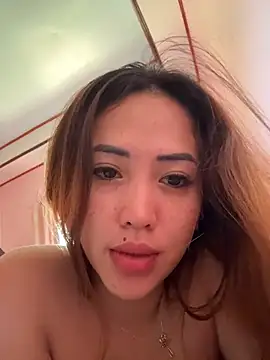 Serenaa_rabbit live sex cam