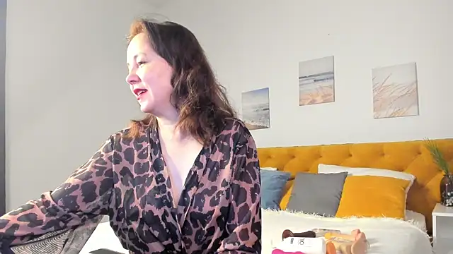 Kira_Adler live sex cam