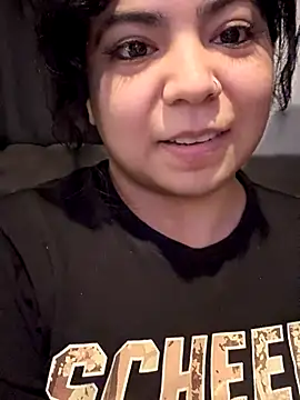 kimmiakiss22 live sex cam