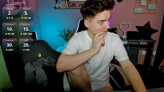 danny_cool live sex cam