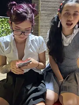 l0lita_sweet live sex cam