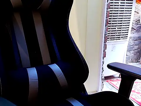 RuvoxXneXo live sex cam