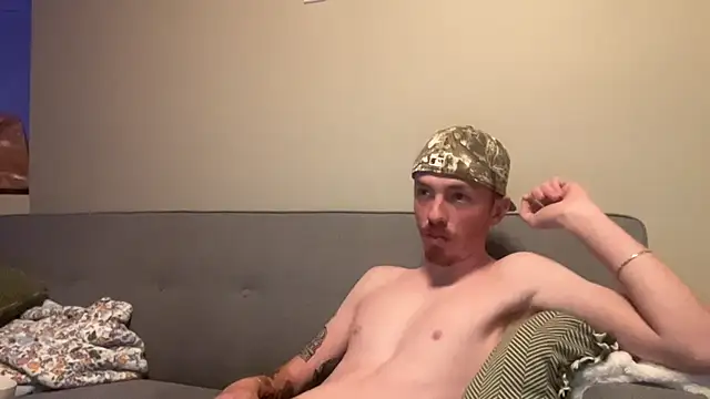 younghungginger live sex cam