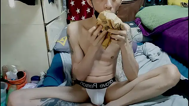 Christopher1024 live sex cam