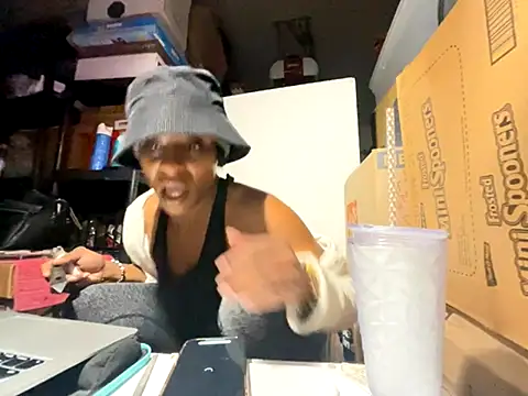 wynterheat live sex cam