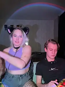 CrystaLuna69 live sex cam