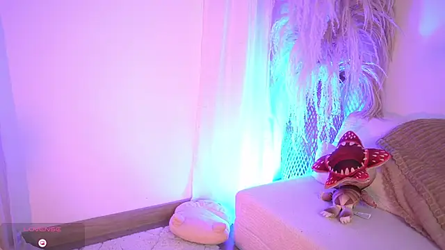 Anavi_ live sex cam