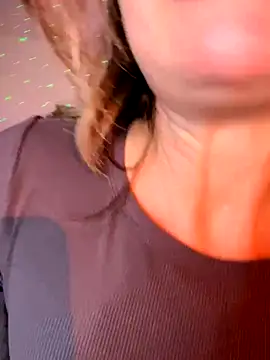 MaiseKnox live sex cam