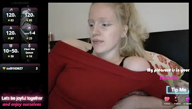VeronicaJoyful live sex cam