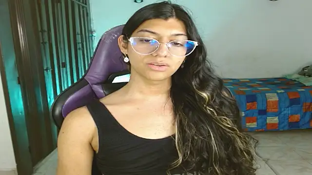 engielphoenis14 live sex cam