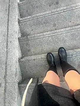 yimisun01 live sex cam